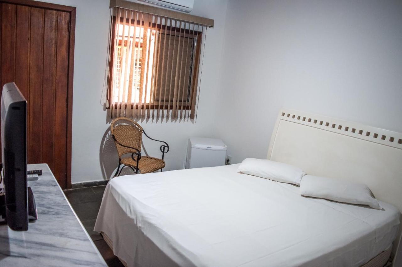 Galeria Hotel Pousada Jaguariúna Екстериор снимка
